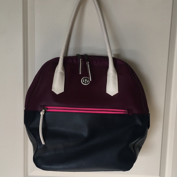 Lululemon Happy Hatha Hour Bag Plum / Inkwell EUC! - Picture 6 of 8